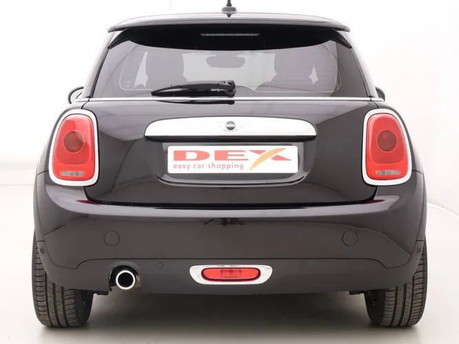 Mini Cooper 1.5i 136 Cooper 3d Style + GPS + Sport Seats Image 5