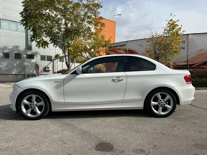 BMW 120 I Купе Image 2