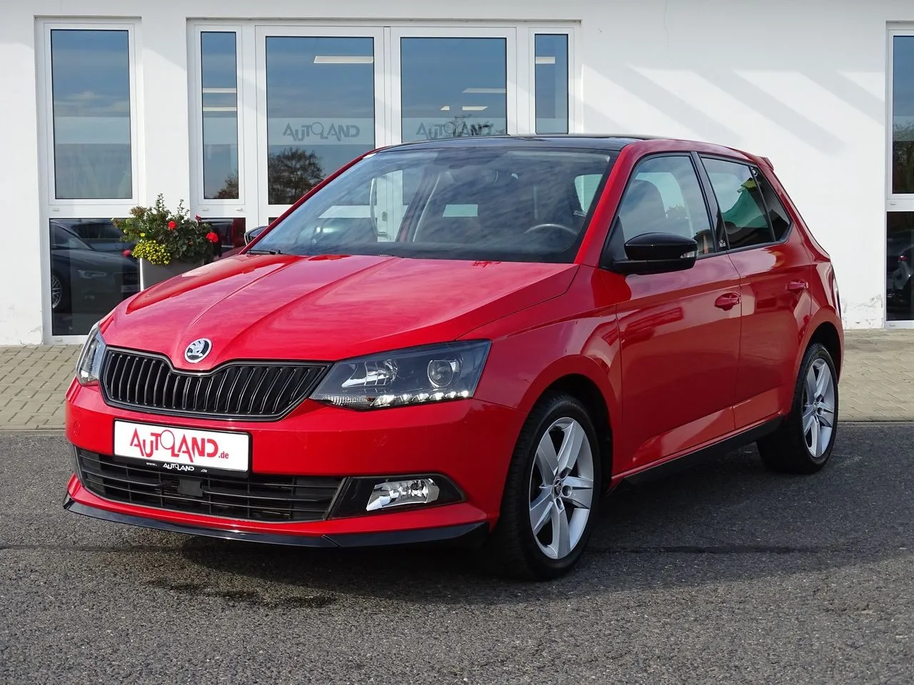 Skoda Fabia 1.2l TSI Monte Carlo...  Image 1