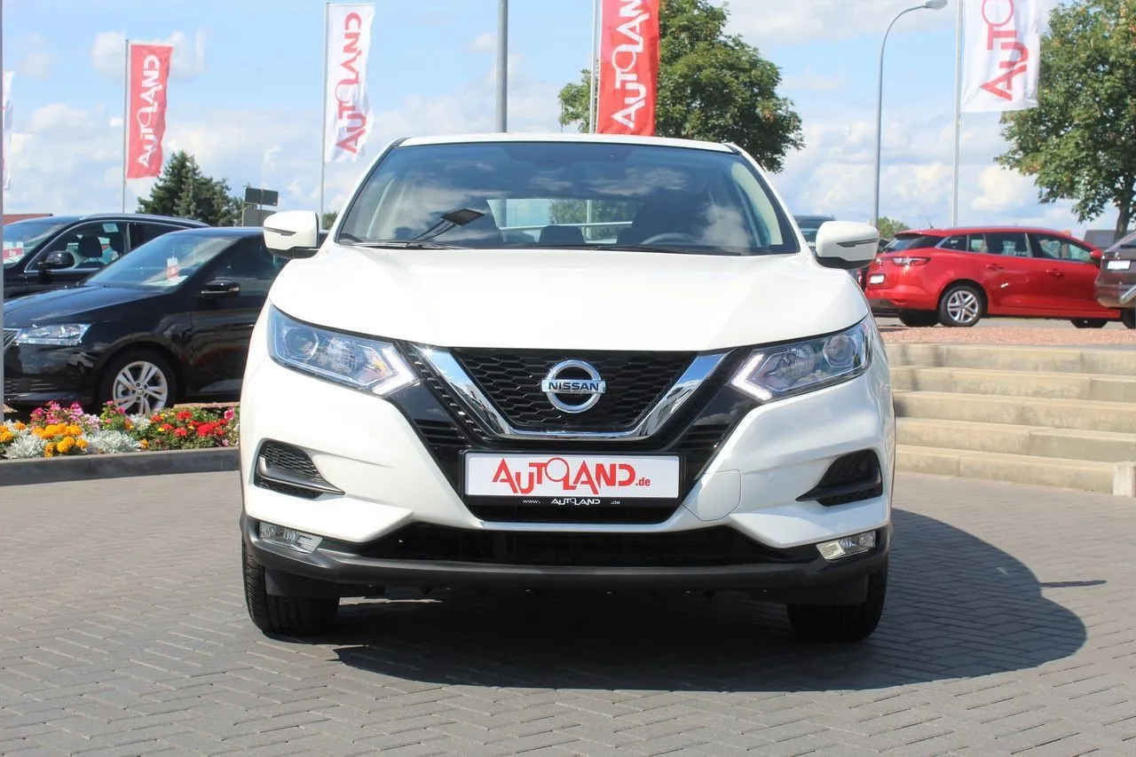 Nissan Qashqai 1.3 DIG-T...  Image 2