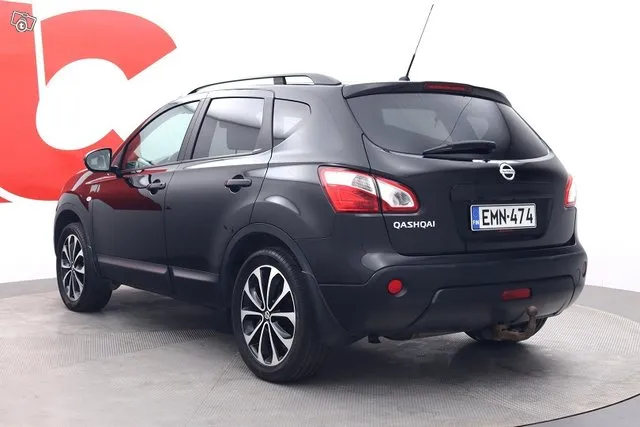 Nissan Qashqai 1,6L Style 360° 2WD CVT - Koukku / Lohko & si Image 3