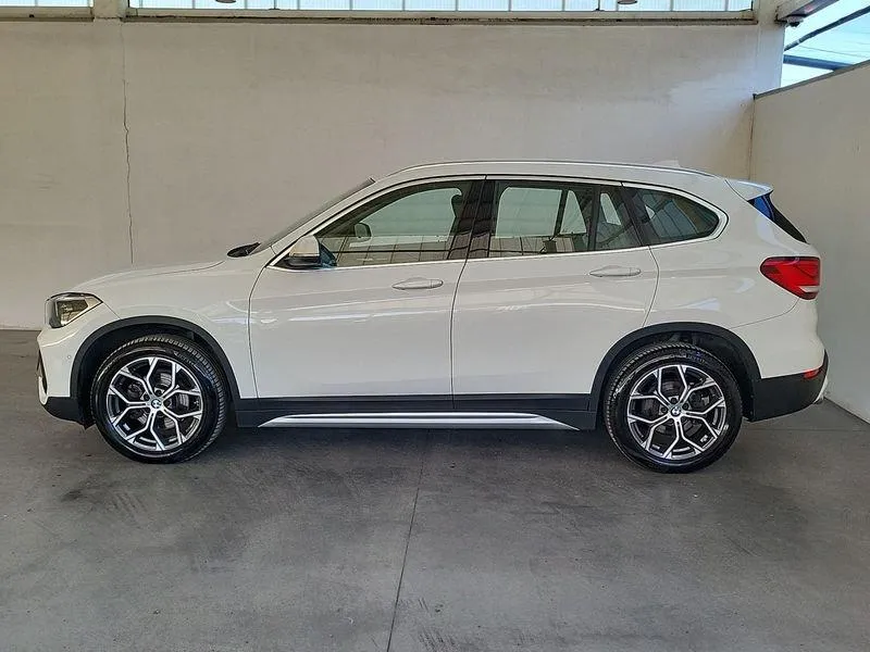 BMW X1 xDrive18d xLine Image 3