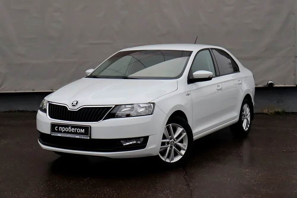 Skoda Rapid Image 1